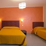 Bed & Breakfast Rotte E Sentieri Castelluzzo