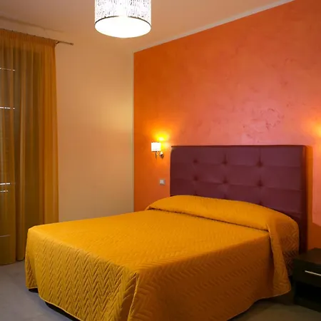 Rotte E Sentieri 3* Castelluzzo