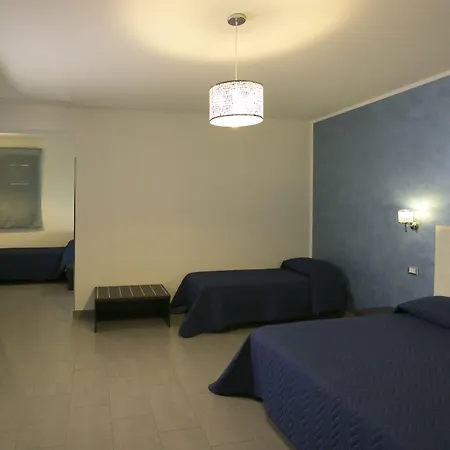 Rotte E Sentieri 4* Кастеллуццо