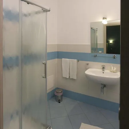 Rotte E Sentieri 3* Castelluzzo
