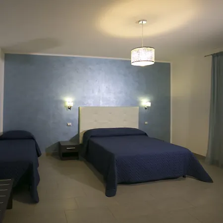 Rotte E Sentieri קסטלוצו