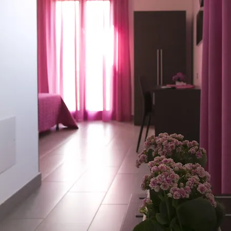 Rotte E Sentieri לינה וארוחת בוקר