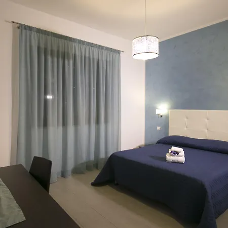 לינה וארוחת בוקר Rotte E Sentieri 4*