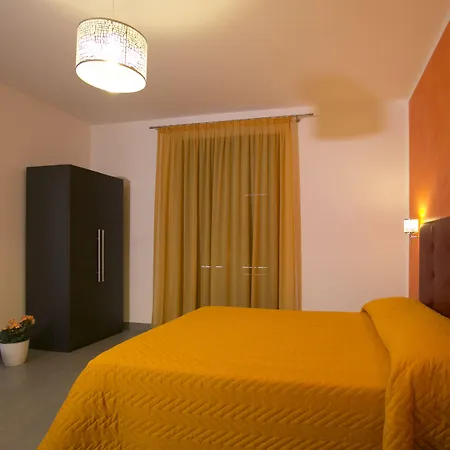 Rotte E Sentieri Oda ve Kahvaltı Castelluzzo