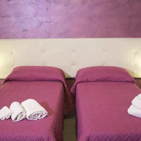 Rotte E Sentieri Bed & Breakfast 3*